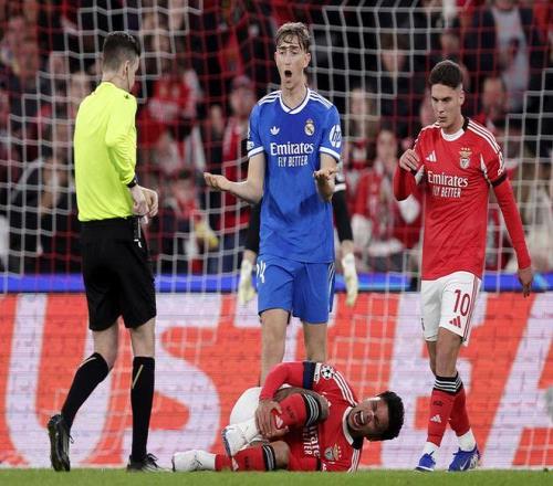 郑加恒战胜,印尼选手,挺进泰国大,nba买球官方网站,nba买球,(中国)官方,nba买球网站,nba买球app下载